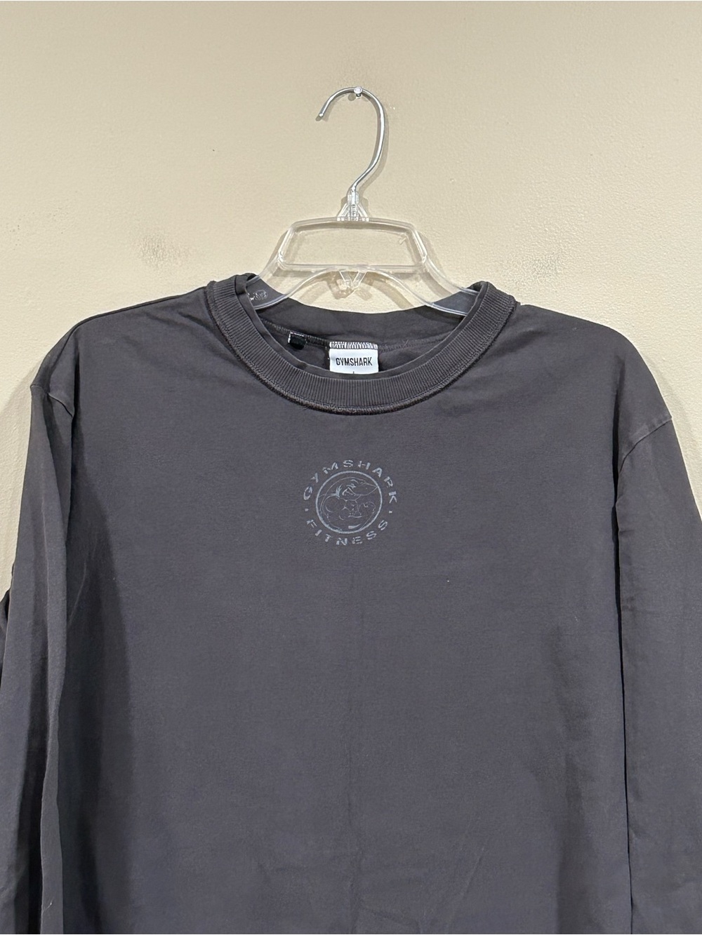 Gymshark Black Long-Sleeve Crewneck Tee Size Large - Picture 2 of 7